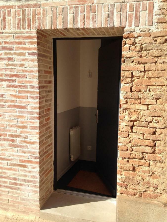 Le T2 Moderne Des Palmiers Au Coeur De Moissac Apartment Luaran gambar